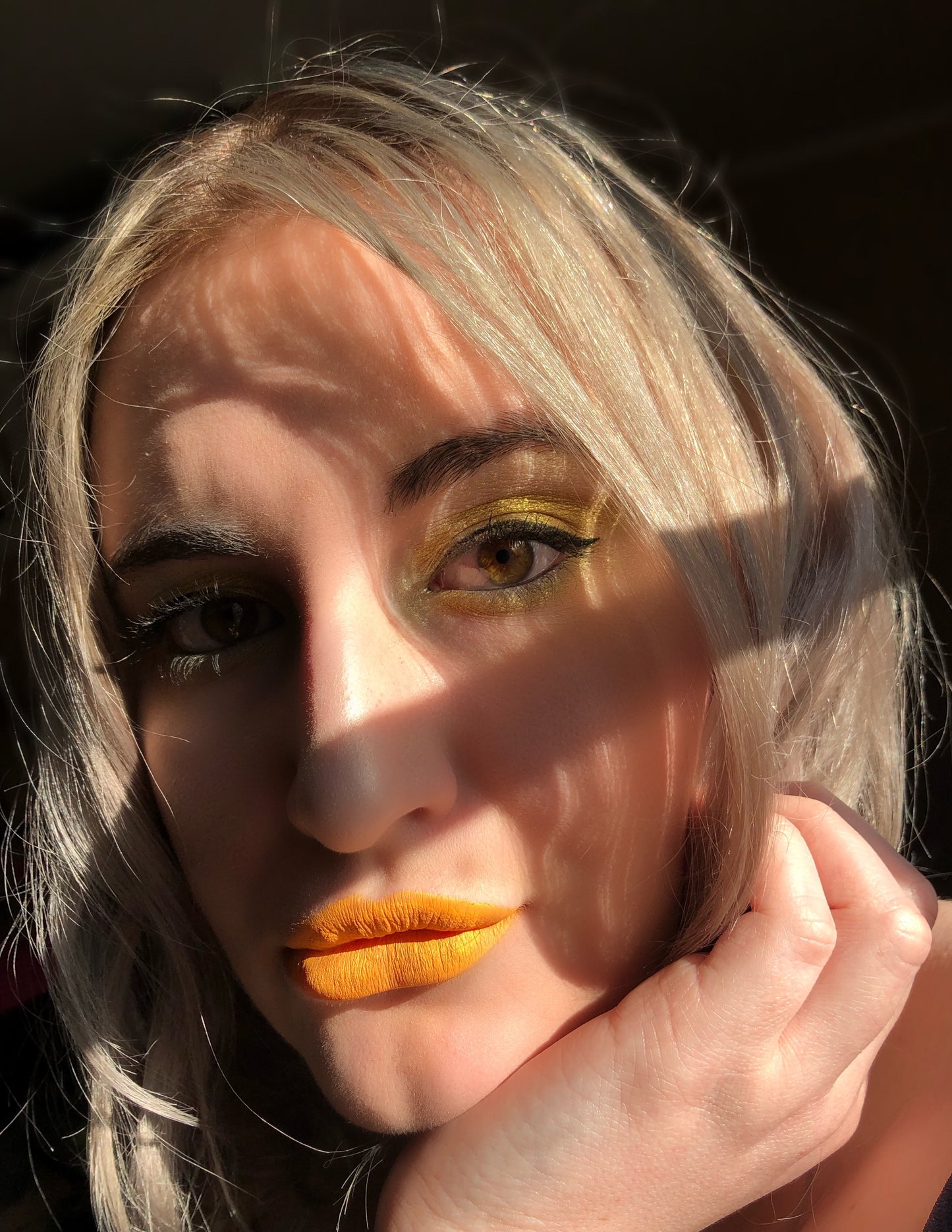 Vibrant Liquid Lipstick Sunshine