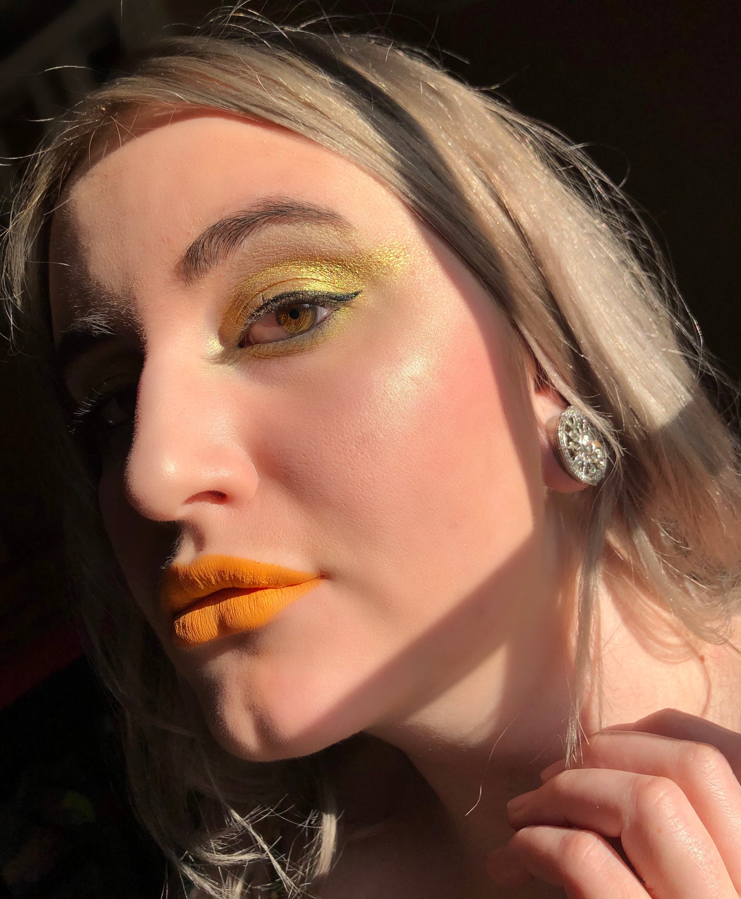 Vibrant Liquid Lipstick Sunshine